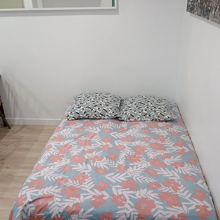 Paris Appartment 30 M2 Paris 2 Beds Subway Station 13 And 14 And 4 Saint-Ouen  Esterno foto